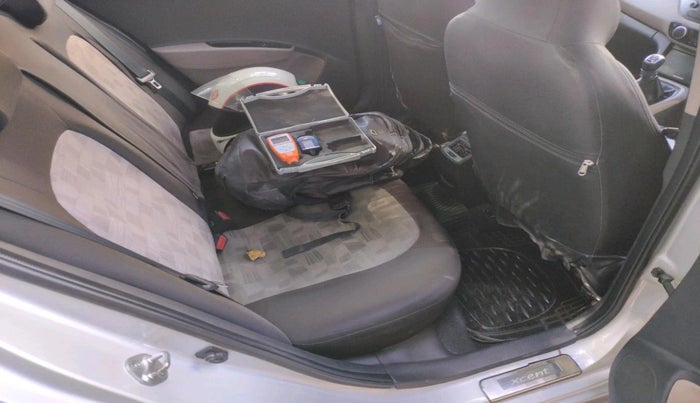 2014 Hyundai Xcent SX 1.2 (O), CNG, Manual, 94,124 km, interior