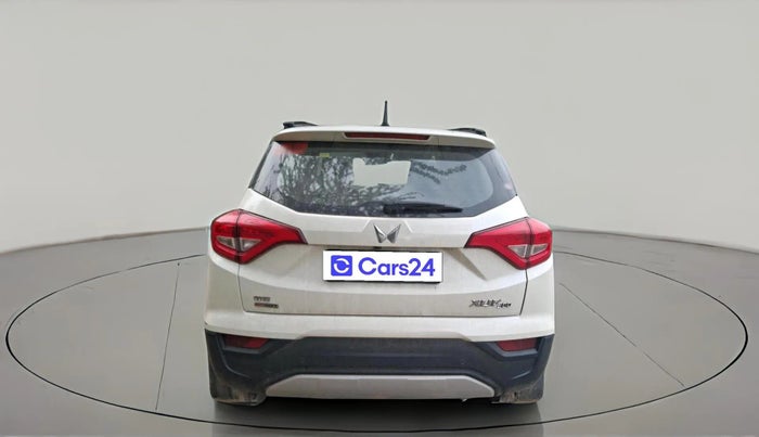 2023 Mahindra XUV300 W8 (O) 1.5 DIESEL AMT, Diesel, Automatic, 33,277 km, exterior