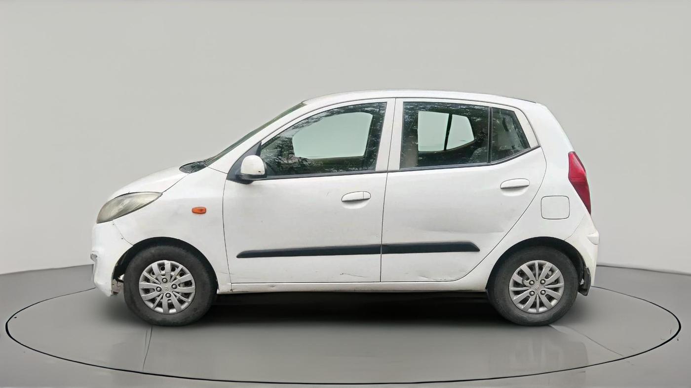 2014 Hyundai i10 SPORTZ 1.1, Petrol, Manual, 97,352 km, exterior