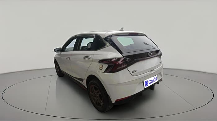 2021 Hyundai NEW I20 SPORTZ 1.2 MT, CNG, Manual, 39,858 km, exterior
