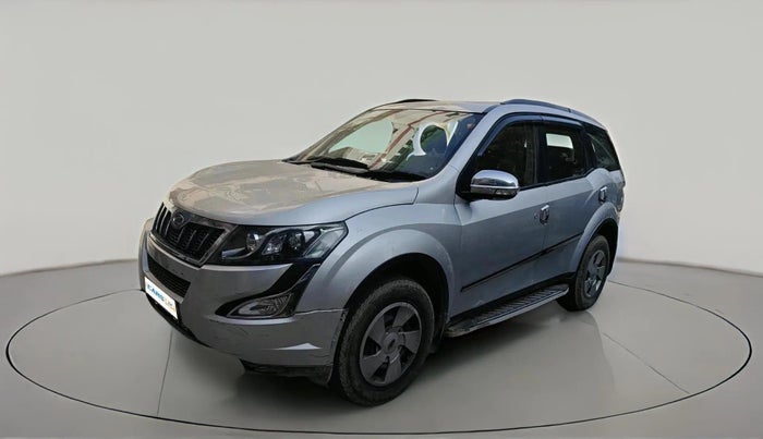 2016 Mahindra XUV500 W6 1.99, Diesel, Manual, 1,35,241 km, exterior