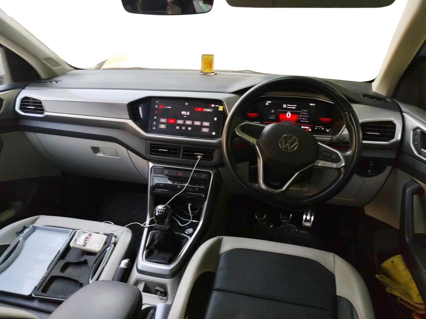 2023 Volkswagen TAIGUN  GT PLUS 1.5 TSI MT, Petrol, Manual, 12,560 km, interior