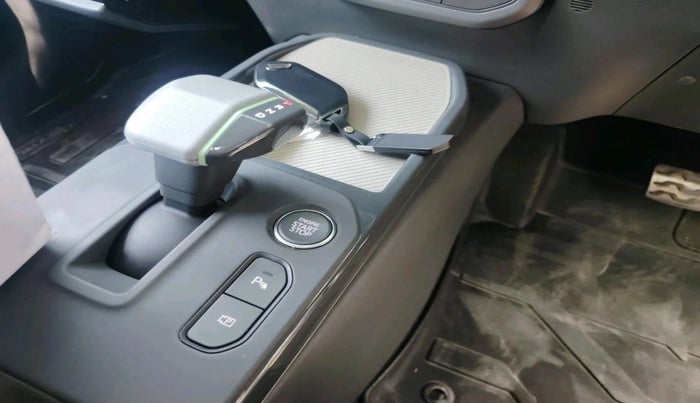 2025 KIA SYROS HTK Plus 1.0 Turbo 7DCT, Petrol, Automatic, 8,249 km, interior