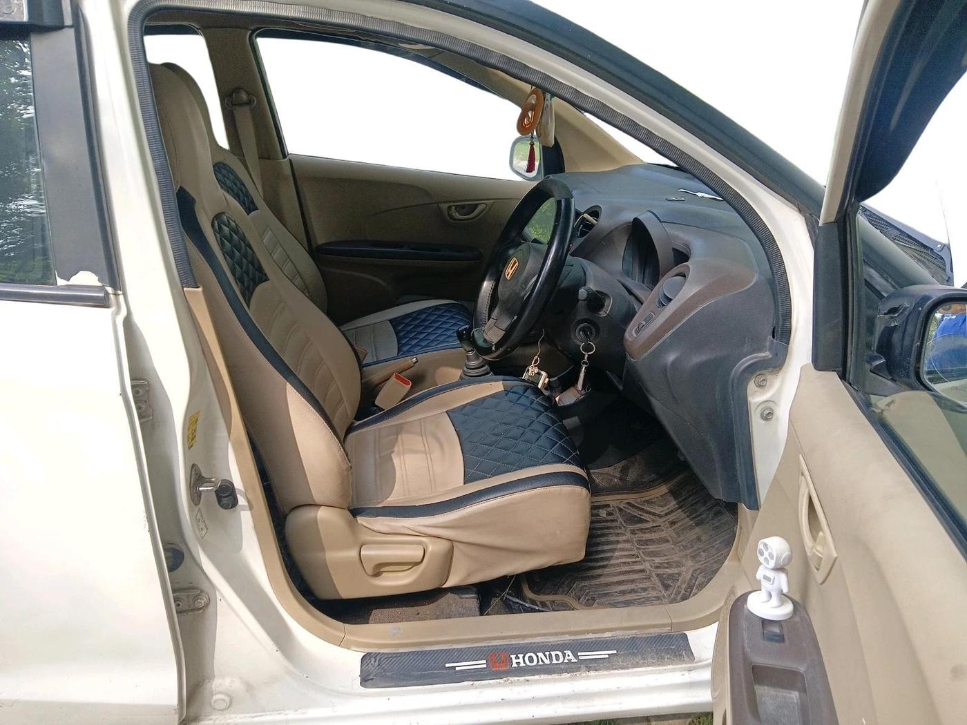 2012 Honda Brio E MT, Petrol, Manual, 77,515 km, interior