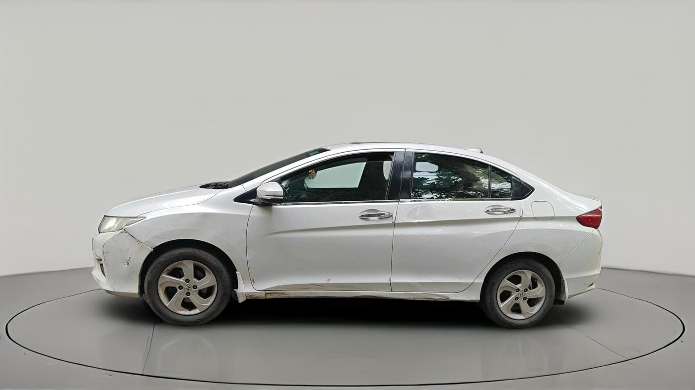2015 Honda City 1.5L I-VTEC VX CVT, CNG, Automatic, 1,22,652 km, exterior