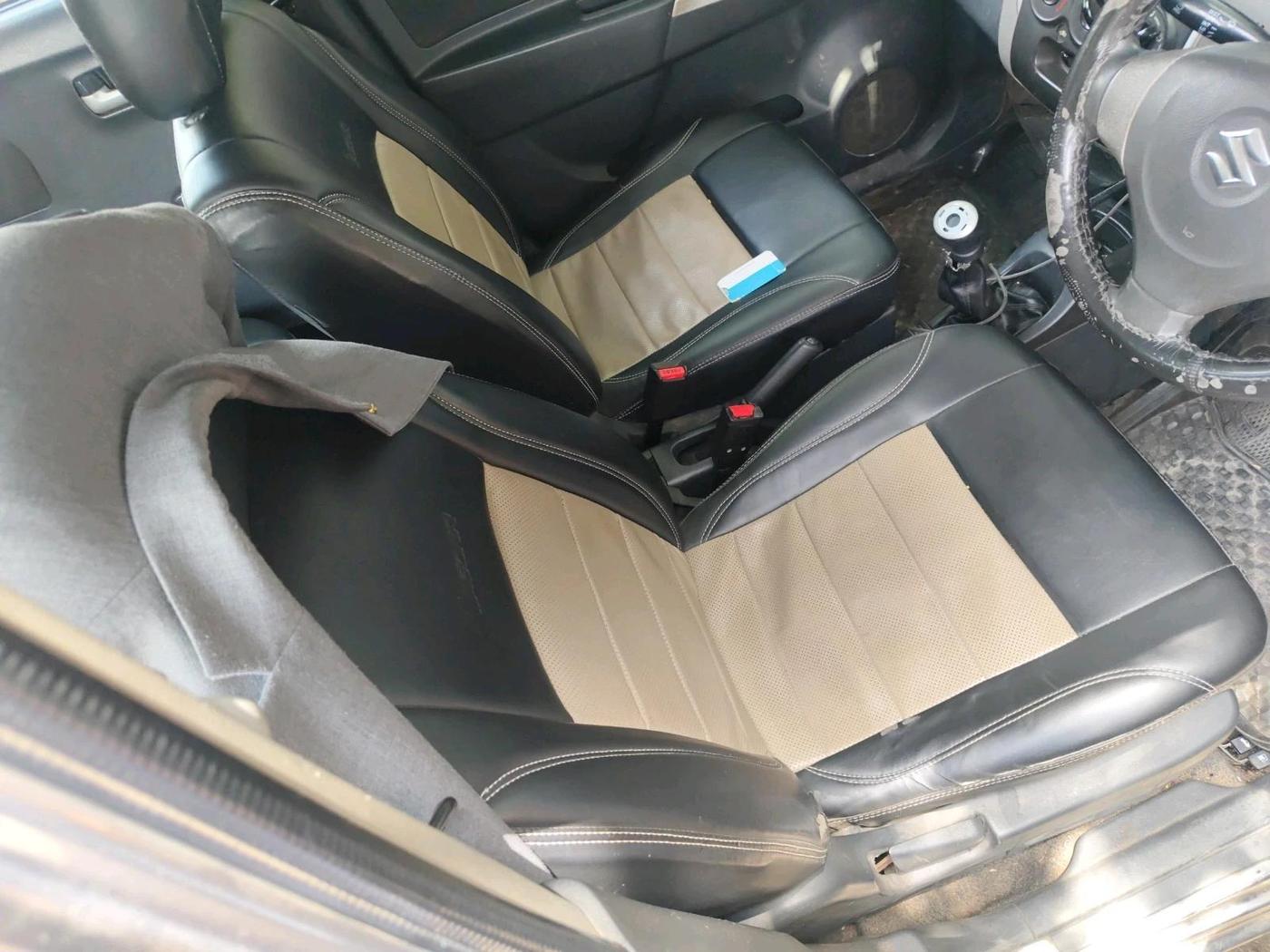 2011 Maruti Wagon R 1.0 LXI, CNG, Manual, 1,03,404 km, interior