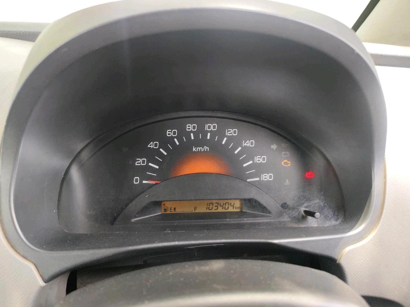 2011 Maruti Wagon R 1.0 LXI, CNG, Manual, 1,03,404 km, interior