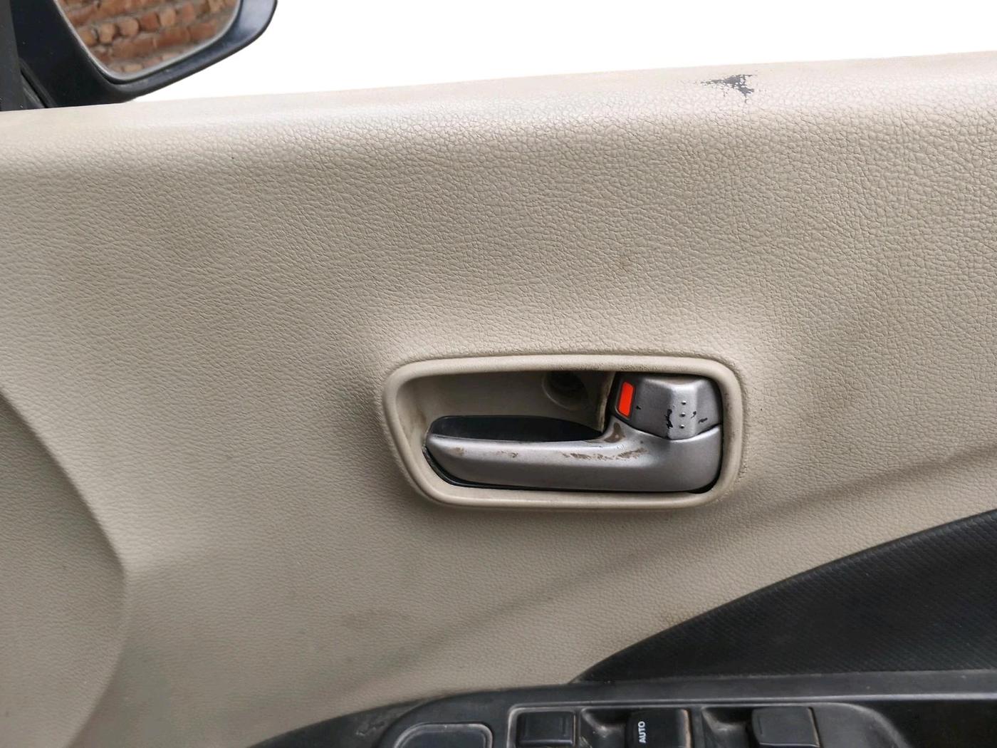 2014 Maruti Celerio VXI, CNG, Manual, 91,180 km, interior