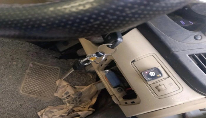 2012 Hyundai Verna FLUIDIC 1.6 VTVT EX, CNG, Manual, 91,119 km, interior