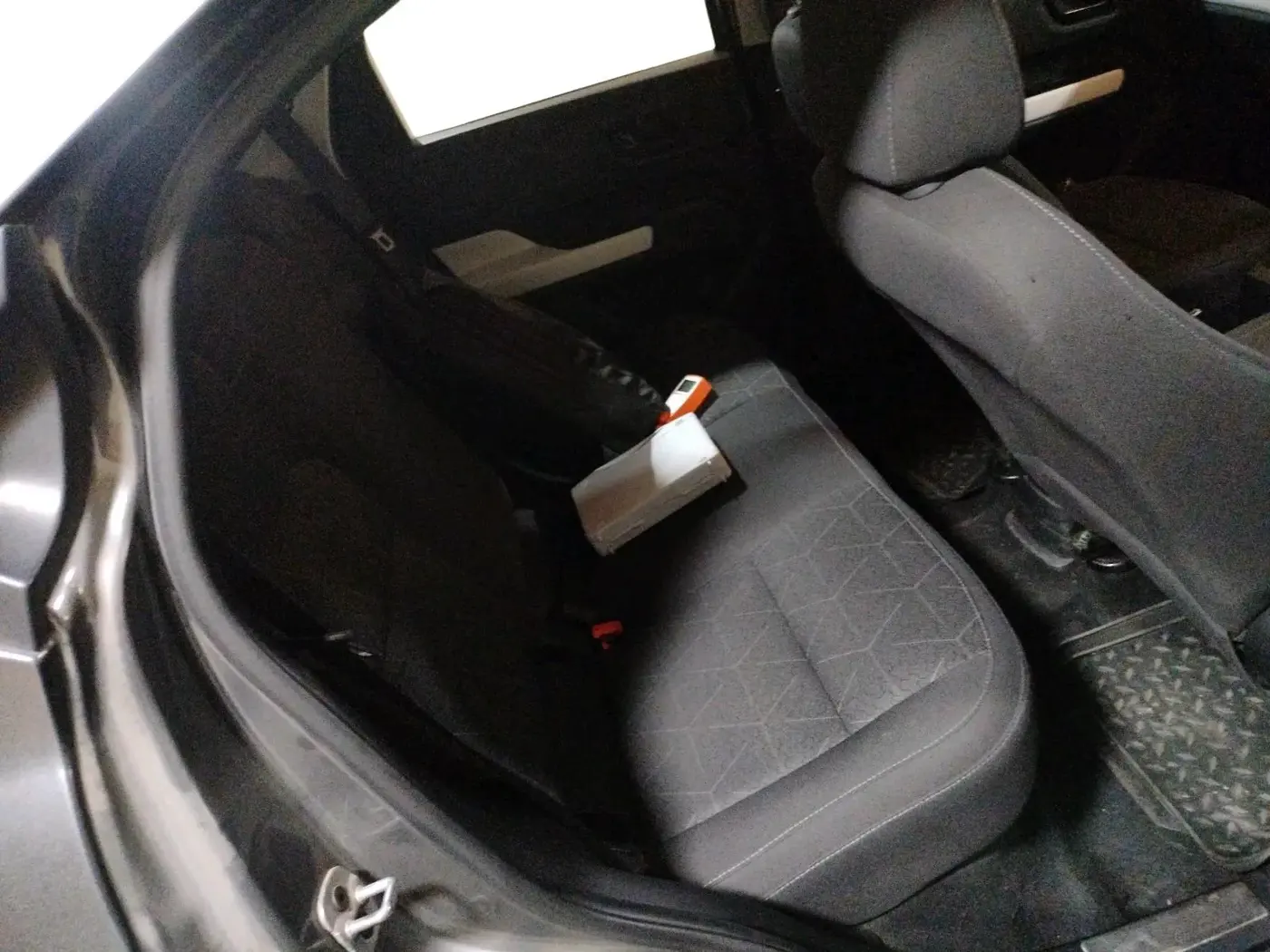 2021 Tata PUNCH ACCOMPLISHED AMT, Petrol, Automatic, 26,966 km, interior
