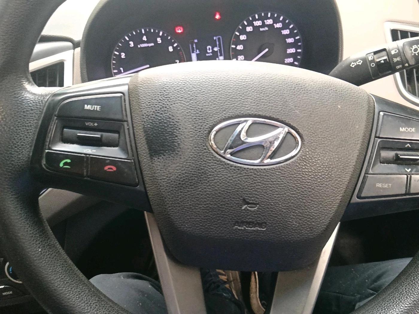 2016 Hyundai Creta SX PLUS 1.6 PETROL, Petrol, Manual, 48,364 km, interior