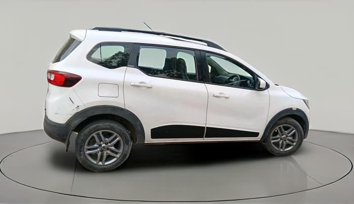 2020 Renault TRIBER RXZ AMT, Petrol, Automatic, 49,351 km, exterior