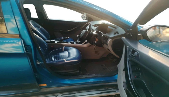 2019 Tata NEXON XM PETROL, CNG, Manual, 1,05,793 km, interior