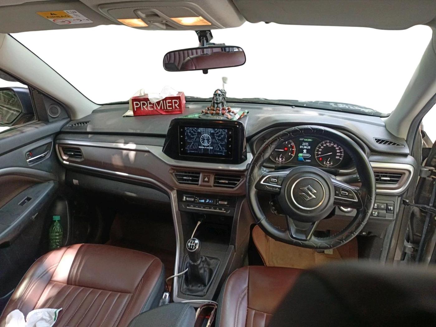 2023 Maruti BREZZA ZXI S-CNG, CNG, Manual, 33,488 km, interior