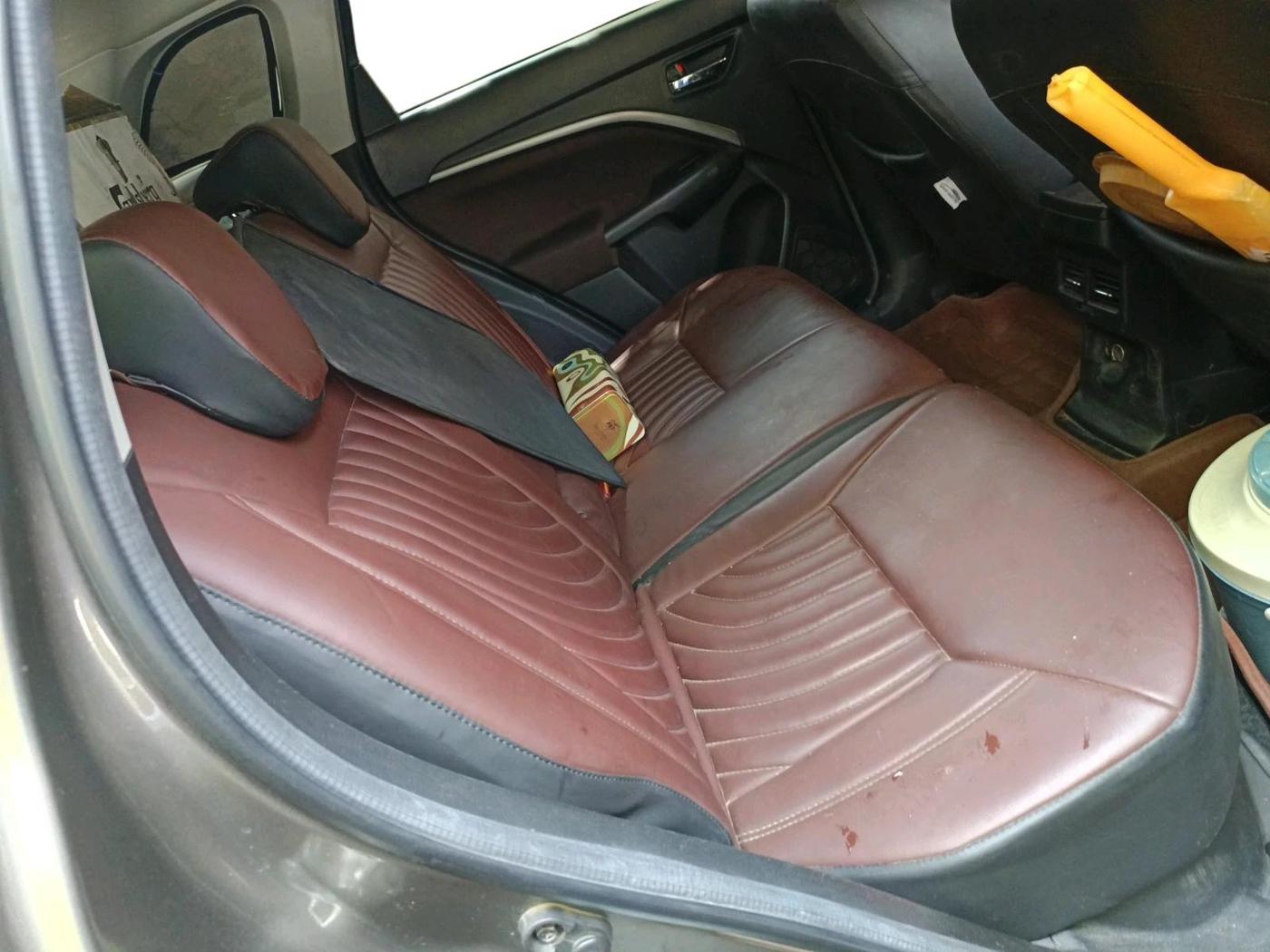 2023 Maruti BREZZA ZXI S-CNG, CNG, Manual, 33,488 km, interior