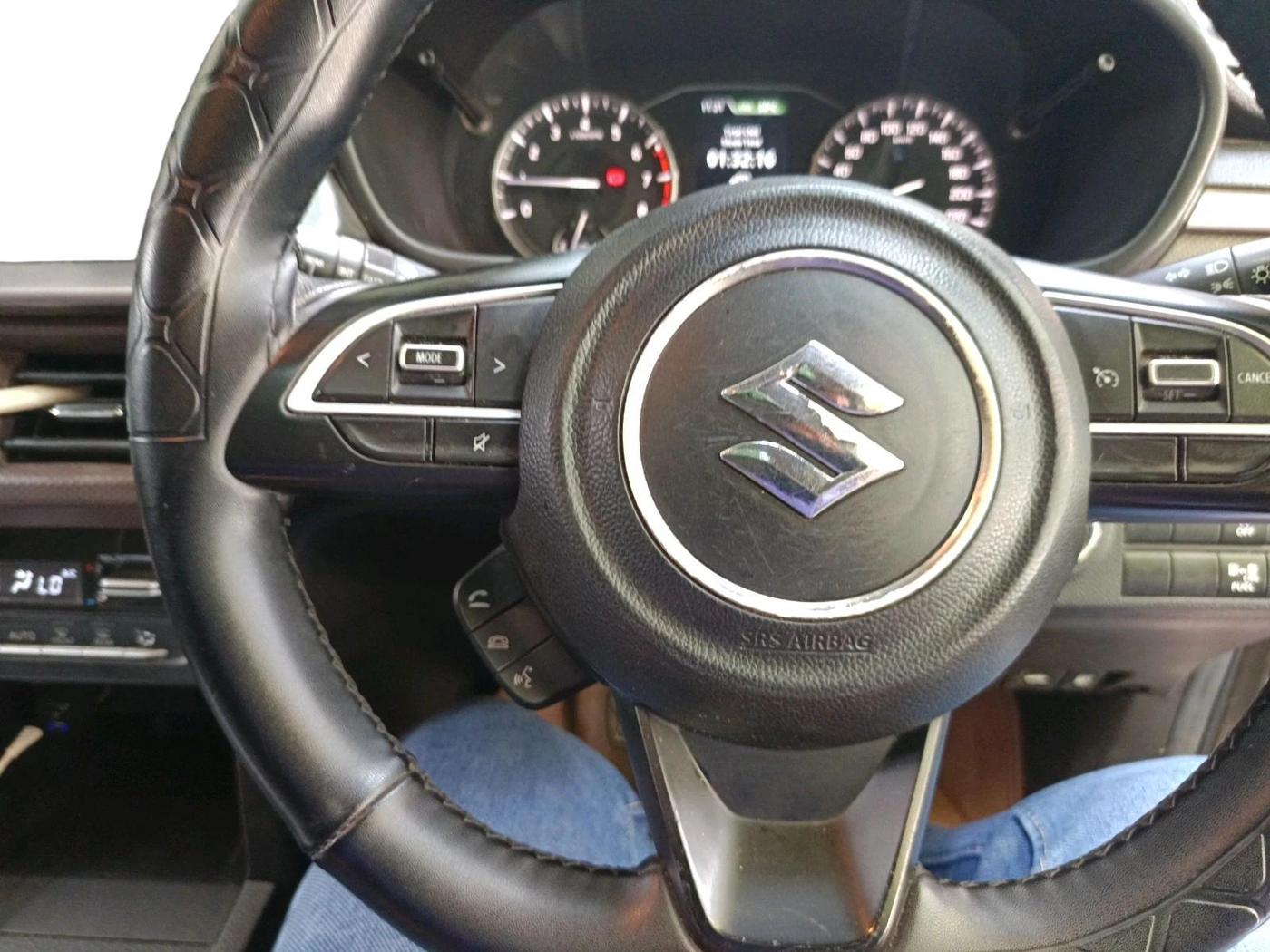 2023 Maruti BREZZA ZXI S-CNG, CNG, Manual, 33,488 km, interior
