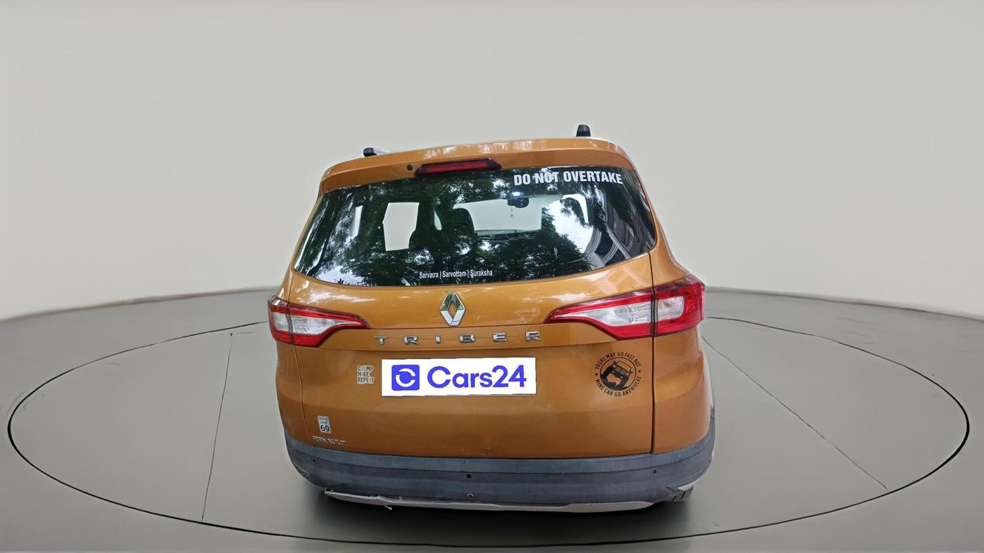 2020 Renault TRIBER RXL MT, Petrol, Manual, 98,814 km, exterior