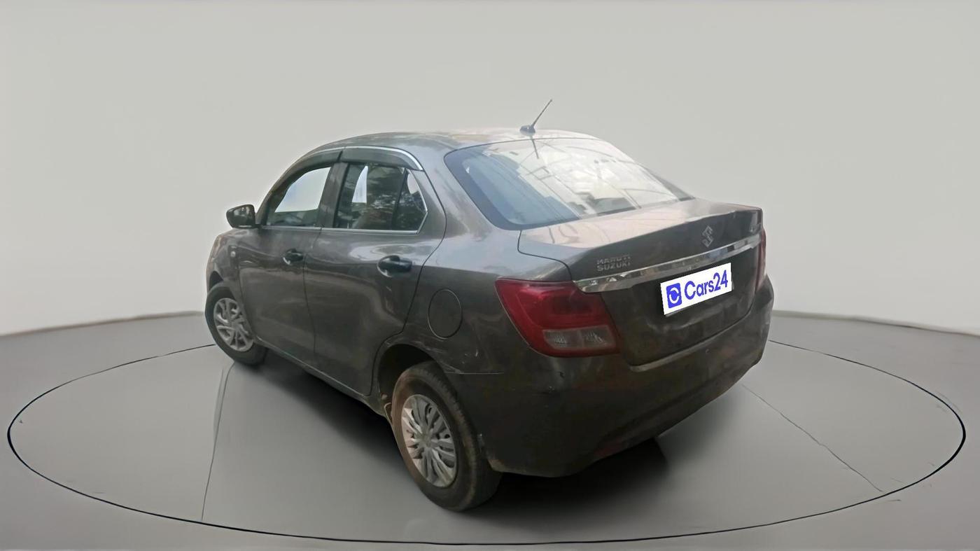 2019 Maruti Dzire LXI, CNG, Manual, 1,08,145 km, exterior