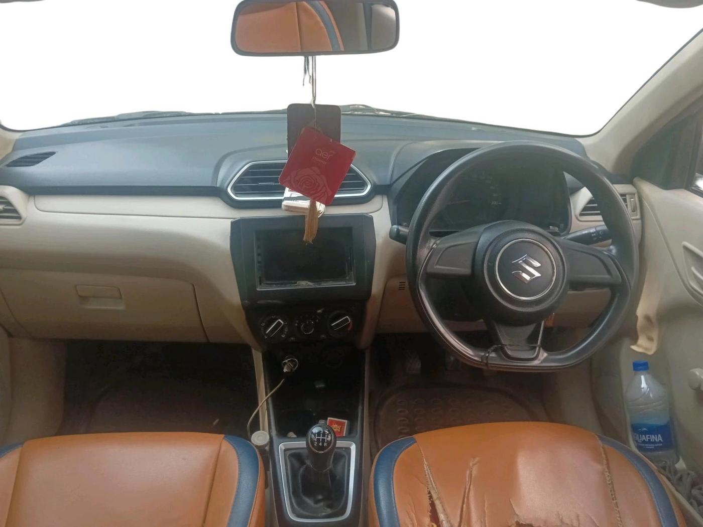 2019 Maruti Dzire LXI, CNG, Manual, 1,08,145 km, interior