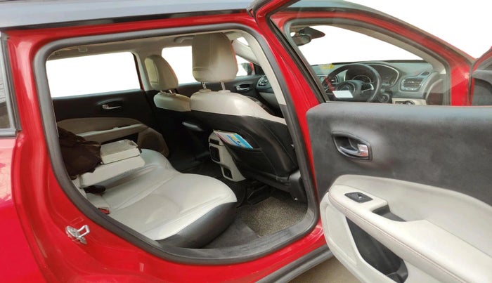 2018 Jeep Compass LIMITED 2.0 DIESEL, Diesel, Manual, 1,35,568 km, interior