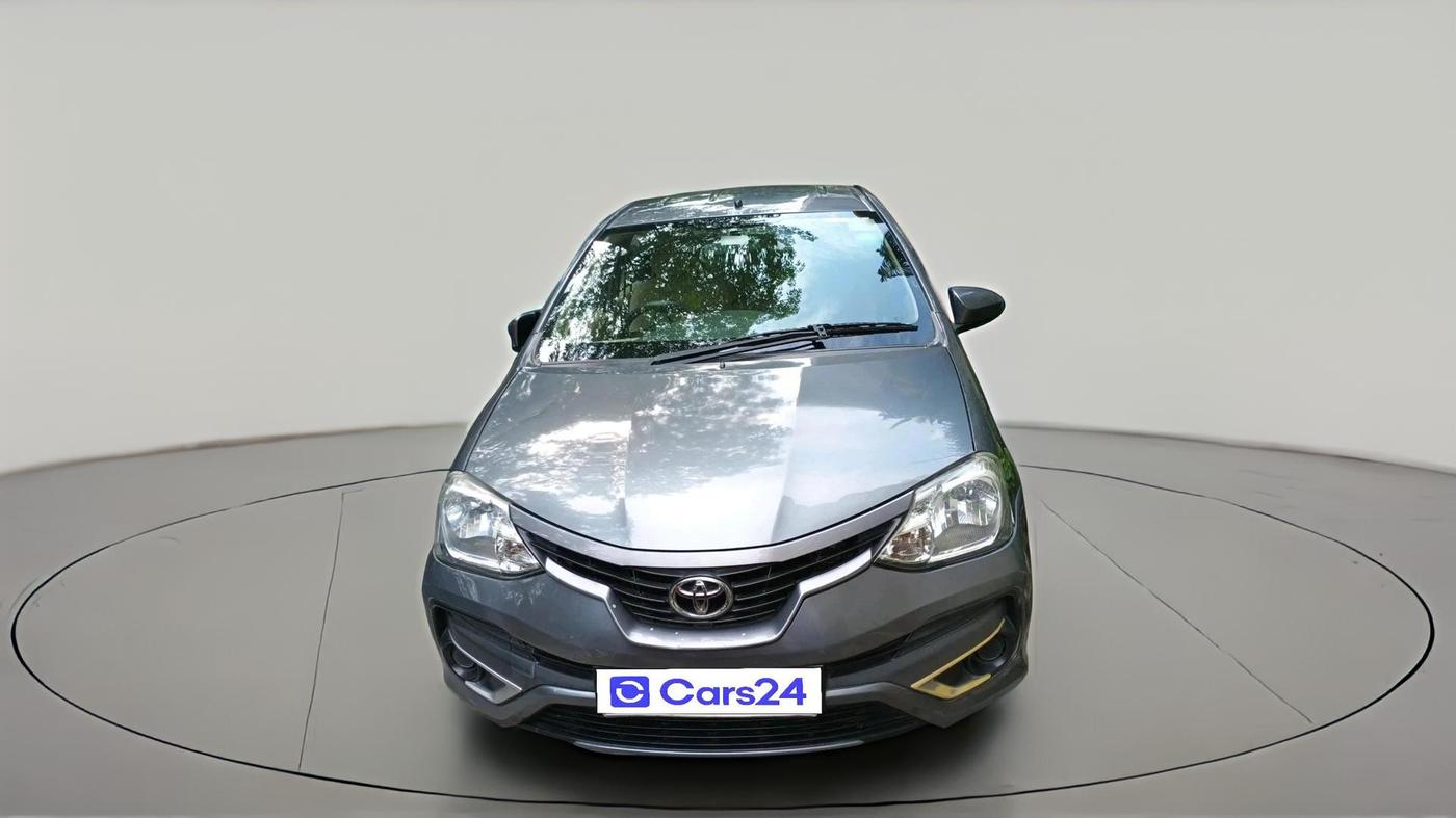 2017 Toyota Etios G, Petrol, Manual, 56,377 km, exterior