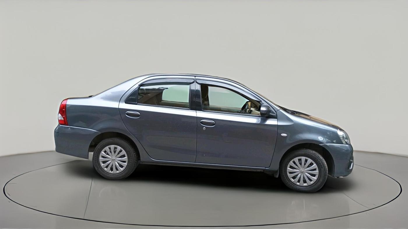 2017 Toyota Etios G, Petrol, Manual, 56,377 km, exterior