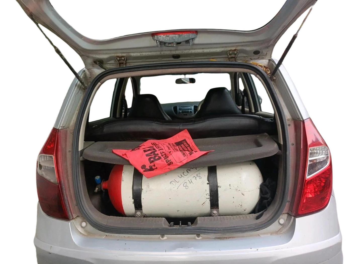 2013 Hyundai i10 MAGNA 1.1, CNG, Manual, 59,377 km, exterior