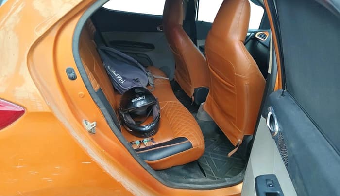 2016 Tata Tiago XZ PETROL, Petrol, Manual, 50,032 km, interior