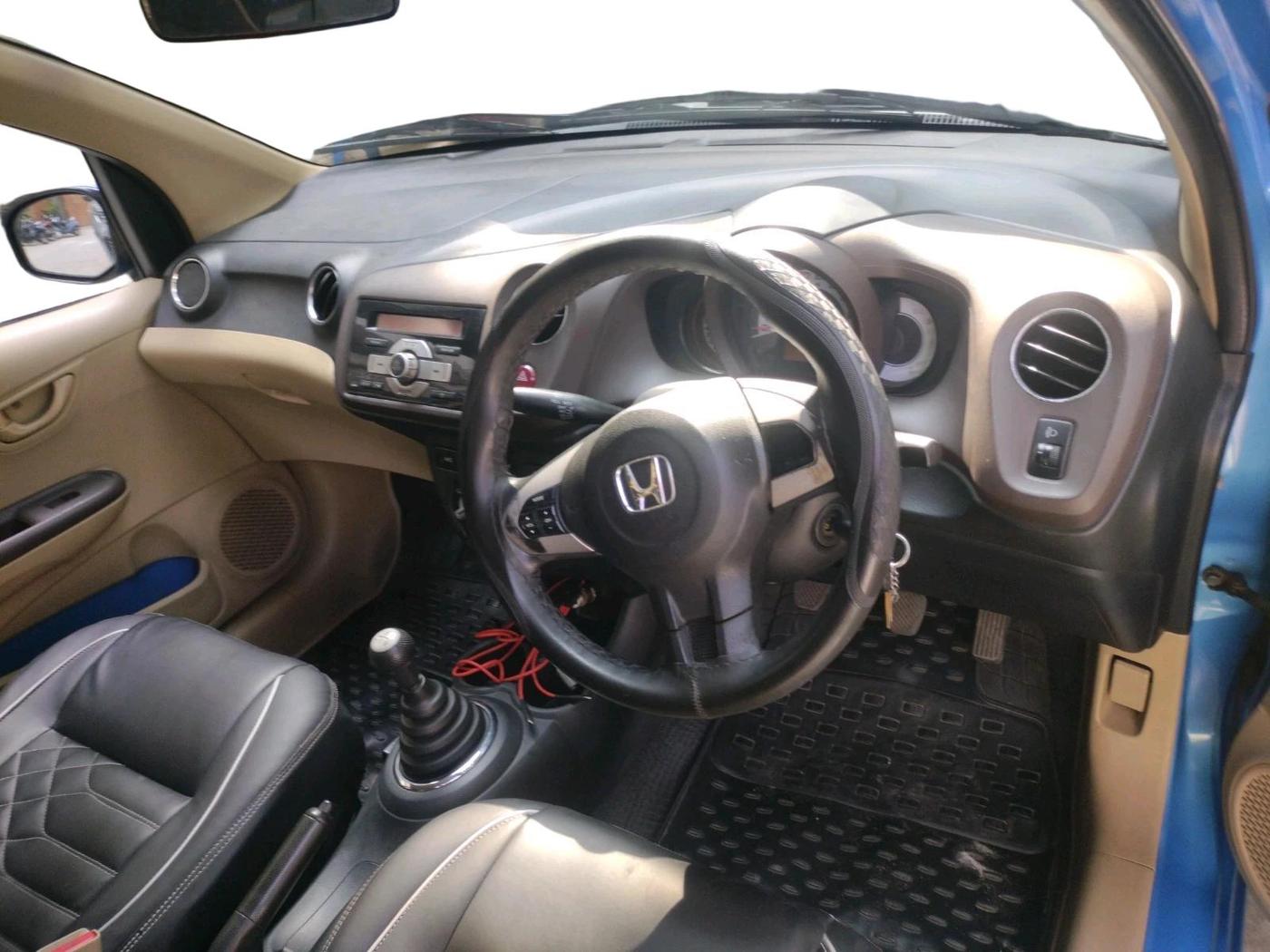 2014 Honda Brio S MT, Petrol, Manual, 36,400 km, interior
