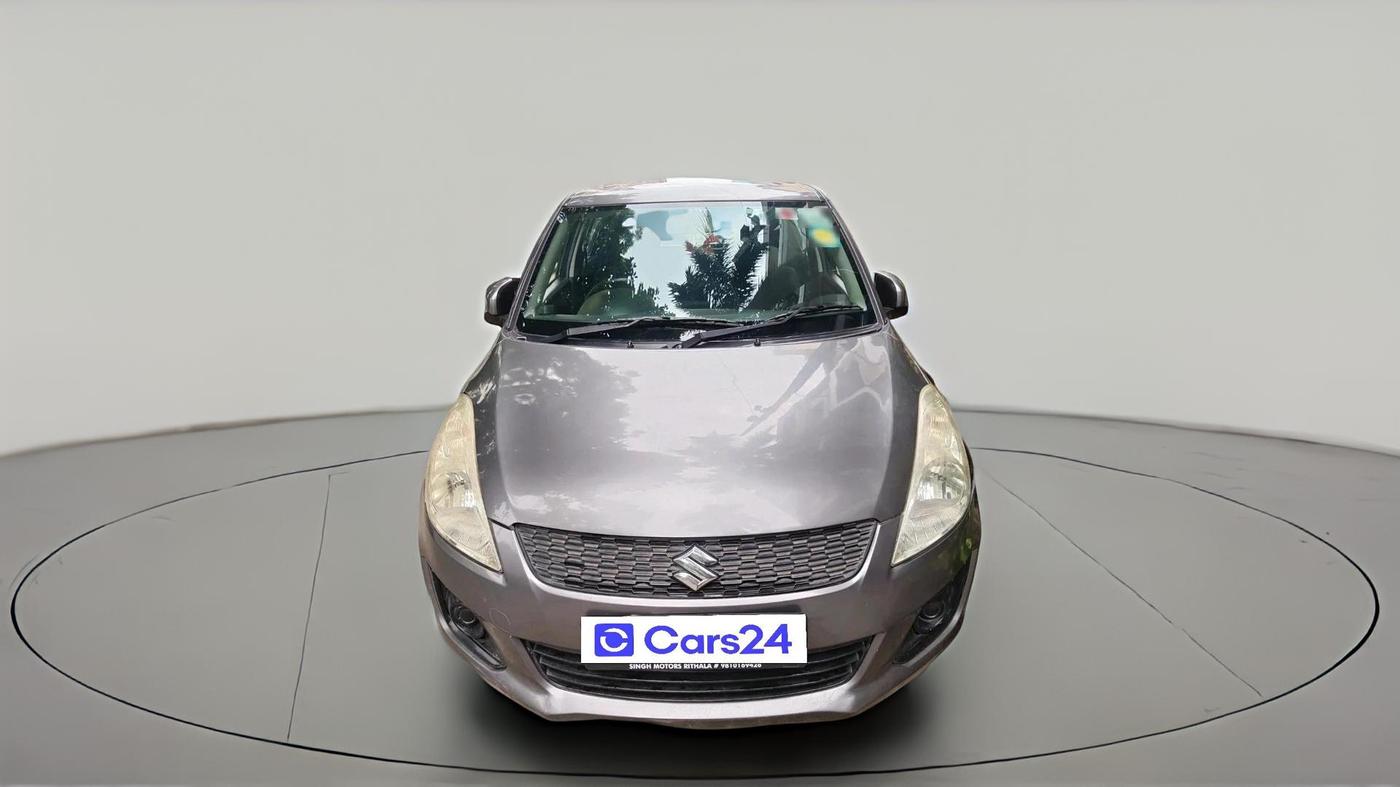2017 Maruti Swift LXI (O), Petrol, Manual, 47,832 km, exterior