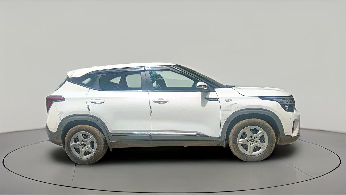 2023 KIA SELTOS  HTE 1.5 PETROL MT, Petrol, Manual, 16,363 km, exterior