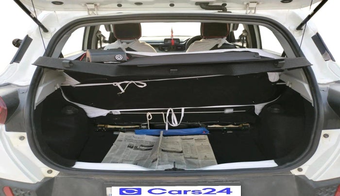 2024 Tata PUNCH Adventure (S), Petrol, Manual, 5,380 km, exterior