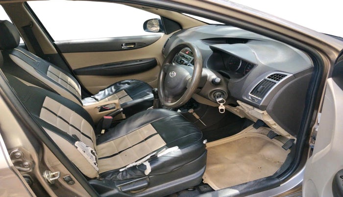 2012 Hyundai i20 MAGNA (O) 1.2, Petrol, Manual, 1,71,956 km, interior