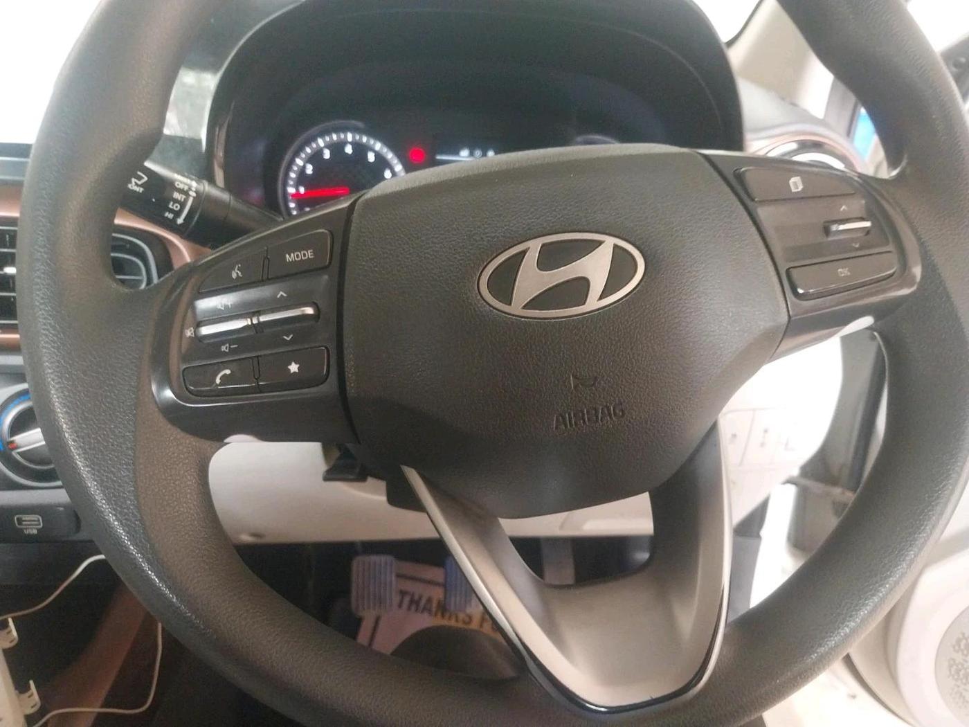 2023 Hyundai AURA SX 1.2 CNG, CNG, Manual, 51,944 km, interior
