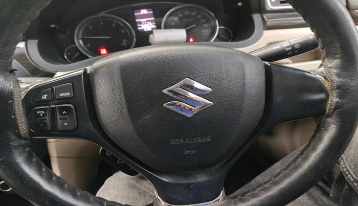 2016 Maruti Ciaz ZDI SHVS, Diesel, Manual, 92,857 km, interior