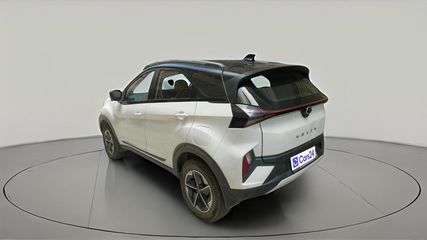 2024 Tata NEXON Creative Plus (PS) 1.2 iCNG Dual Tone, CNG, Manual, 25,579 km, exterior