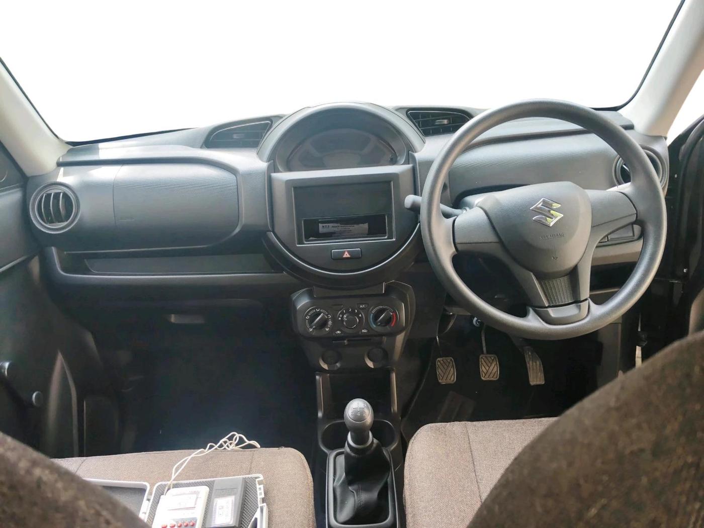 2026 Maruti S PRESSO LXI, Petrol, Manual, 298 km, interior