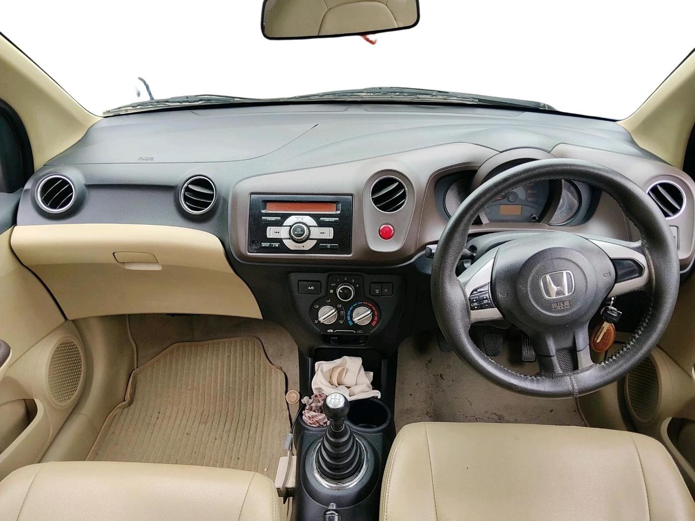 2013 Honda Amaze 1.2L I-VTEC VX, Petrol, Manual, 52,022 km, interior