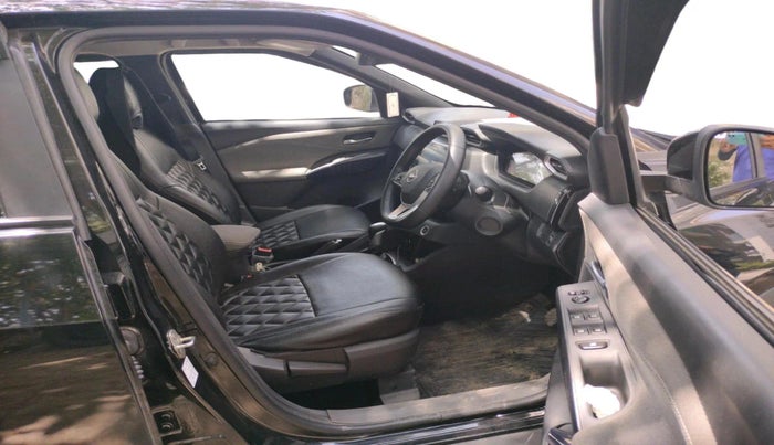 2024 Nissan MAGNITE N-Connecta HRAO 1.0 Turbo Petrol CVT, Petrol, Automatic, 21,324 km, interior