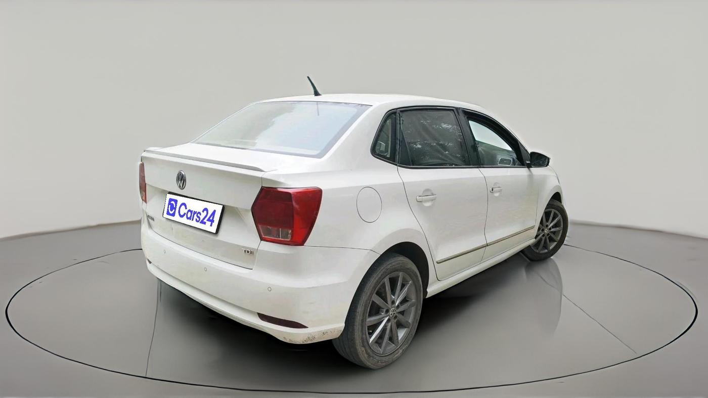 2019 Volkswagen Ameo HIGHLINE PLUS 1.5L 16 ALLOY, Diesel, Manual, 1,28,100 km, exterior
