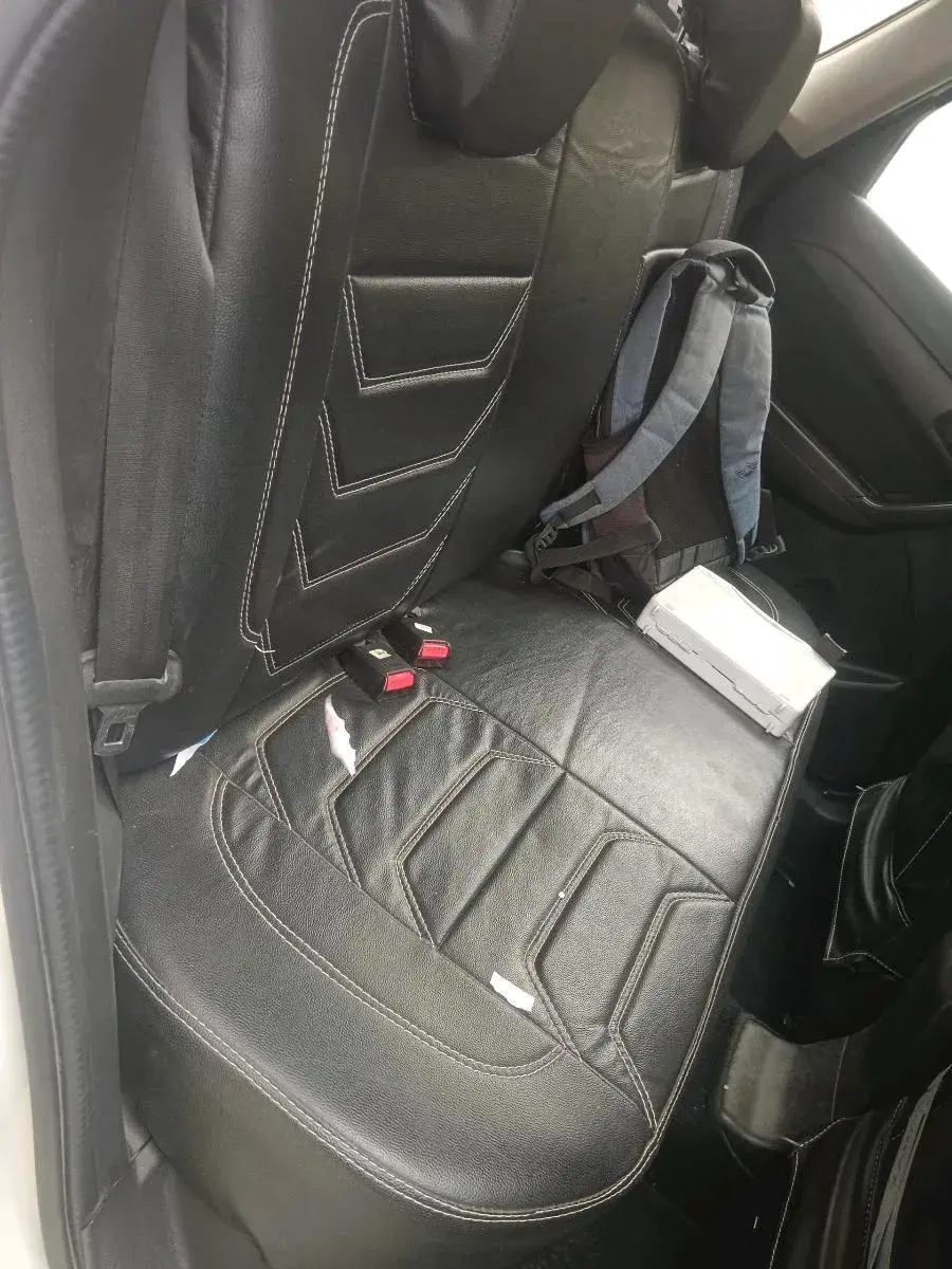 2022 Maruti BREZZA ZXI + SMART HYBRID, Petrol, Manual, 61,062 km, interior