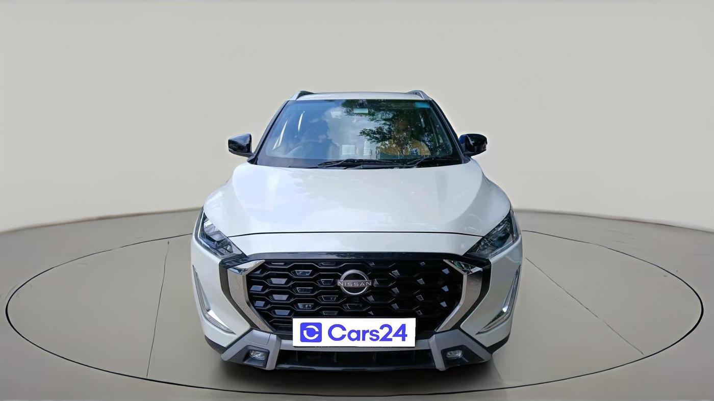 2024 Nissan MAGNITE N-Connecta B4D 1.0 Petrol AMT, Petrol, Automatic, 2,320 km, exterior
