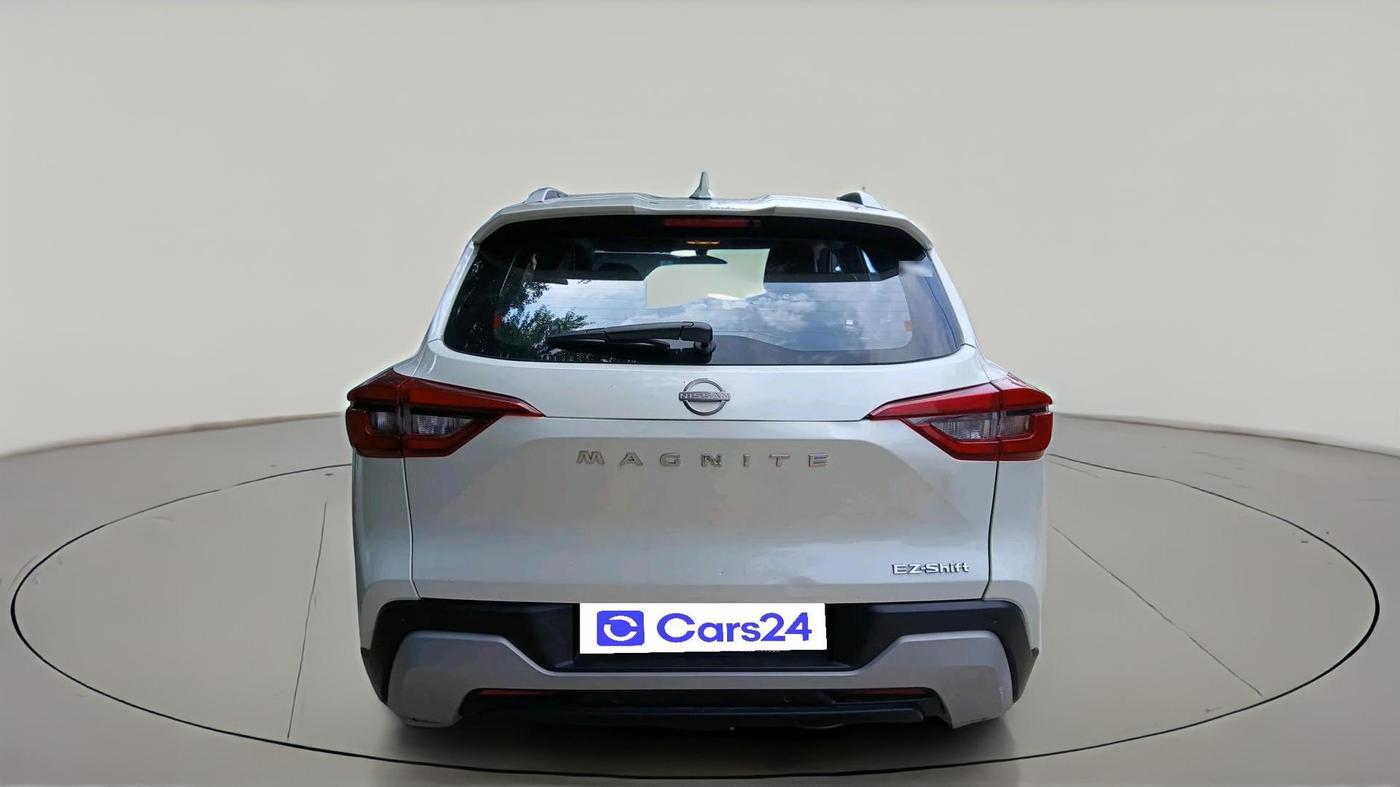 2024 Nissan MAGNITE N-Connecta B4D 1.0 Petrol AMT, Petrol, Automatic, 2,320 km, exterior