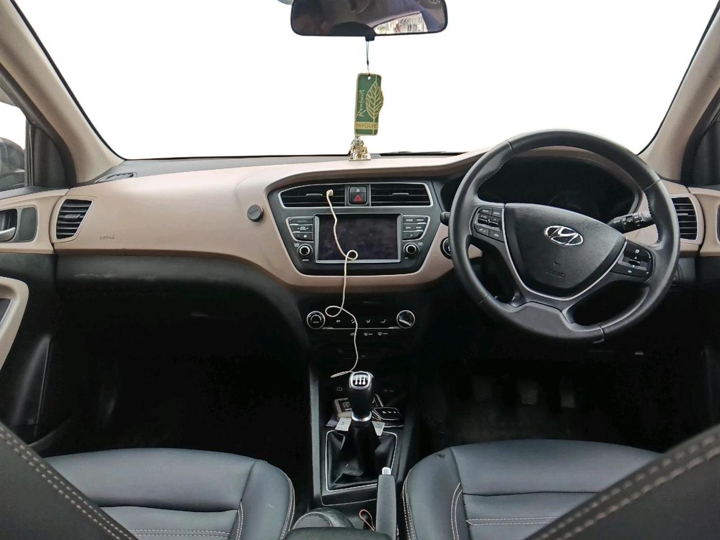 2020 Hyundai Elite i20 ASTA 1.2 (O), Petrol, Manual, 61,812 km, interior