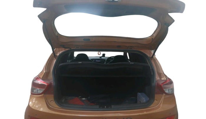 2014 Hyundai Grand i10 SPORTZ 1.2 KAPPA VTVT, Petrol, Manual, 60,000 km, exterior