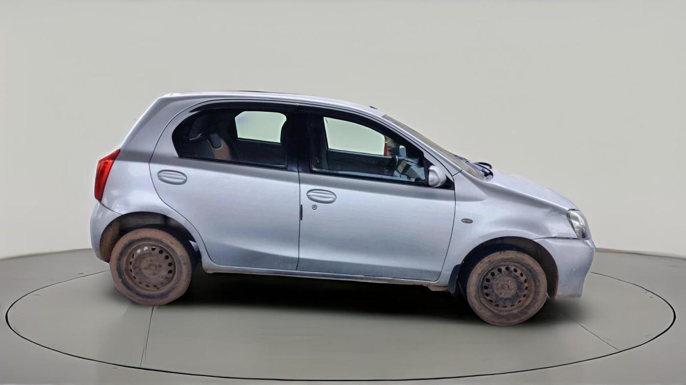 2011 Toyota Etios Liva G, Petrol, Manual, 1,77,992 km, exterior