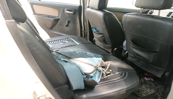 2017 Maruti Wagon R 1.0 LXI, Petrol, Manual, 79,350 km, interior