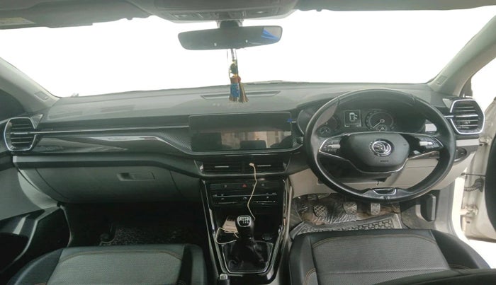 2021 Skoda KUSHAQ STYLE 1.0L TSI MT, Petrol, Manual, 40,868 km, interior