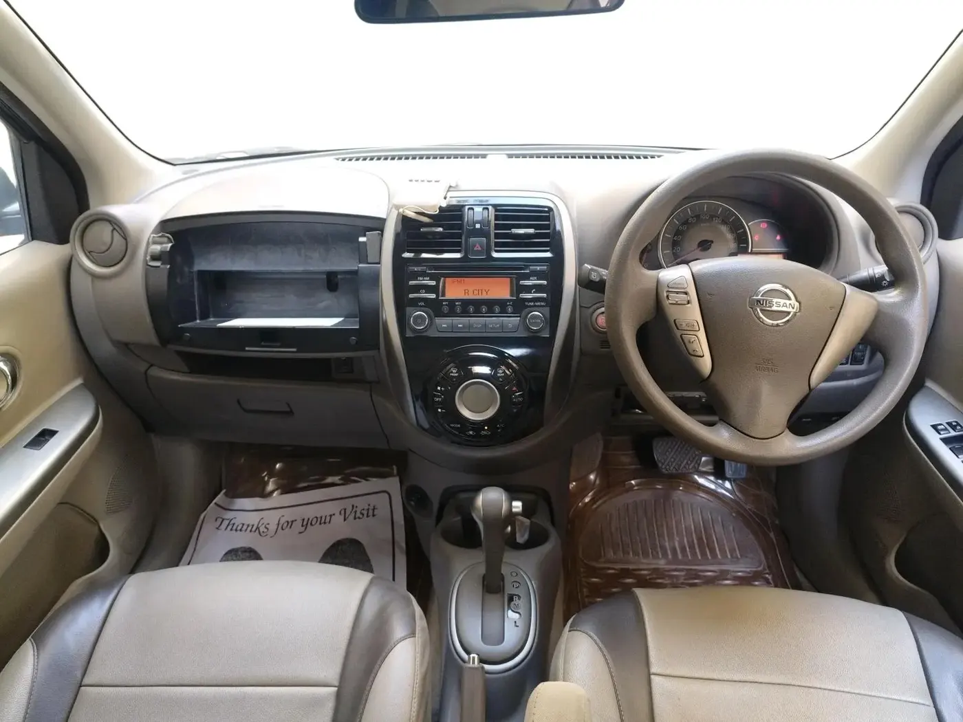 2015 Nissan Micra Active XV, Petrol, Manual, 80,787 km, interior