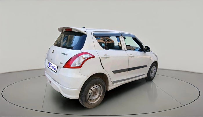 2015 Maruti Swift LXI (O), CNG, Manual, 79,001 km, exterior